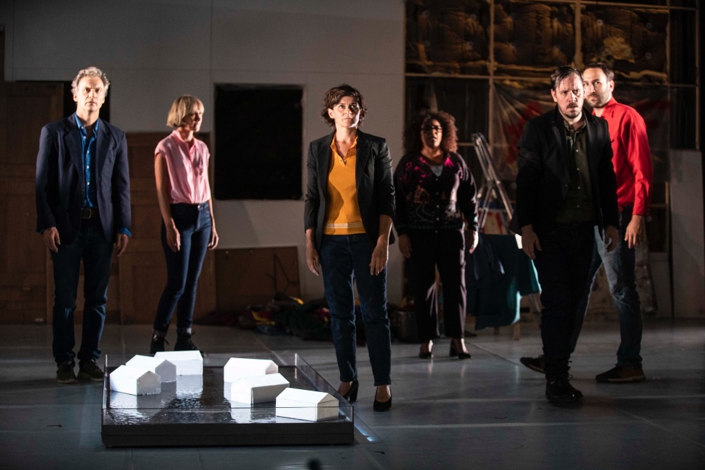 La Faute de François Hien
n scène d’Angélique Clairand et Éric Massé
Théâtre du Point du Jour
© Jean-Louis Fernandez