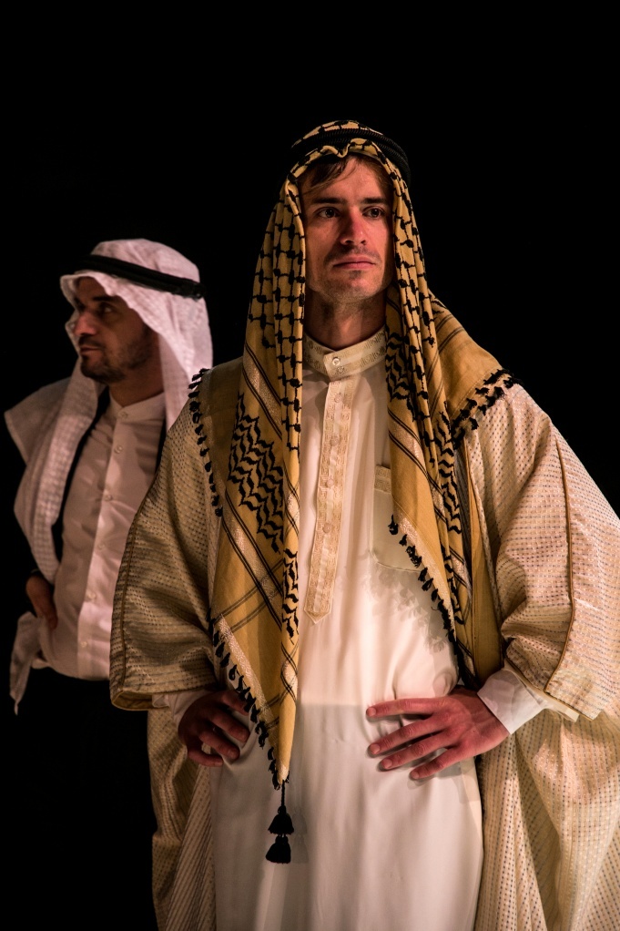 Lawrence, librement inspiré de la vie de T.E. Lawrence
Conception d’Éric Bouvron et Benjamin Penamaria © Aurore Vinot