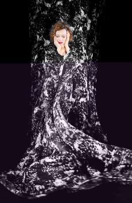 Bells and Spells de Victoria Thiérée-Chaplin © Richard Haughton