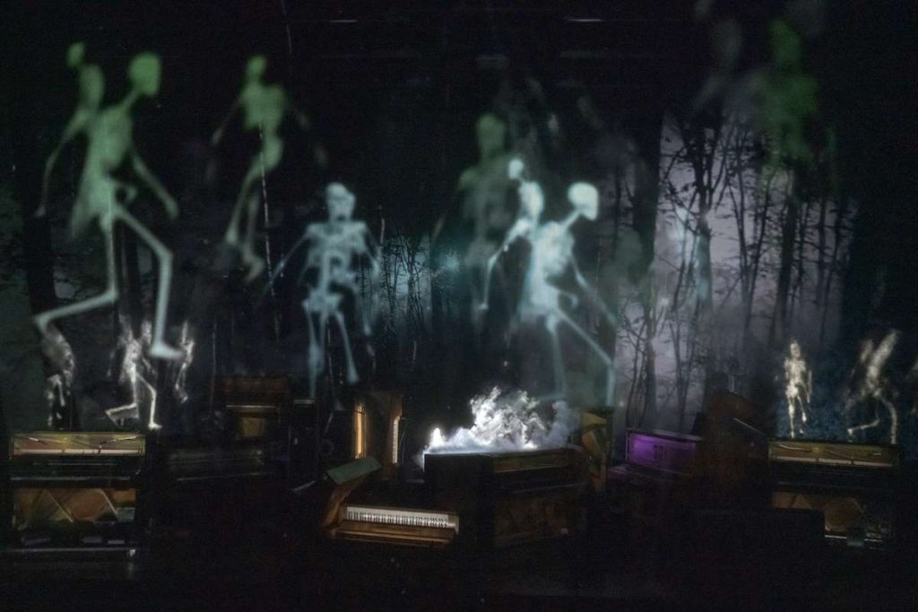 Fantasmagoria, Philippe Quesne © Martin Argyroglo