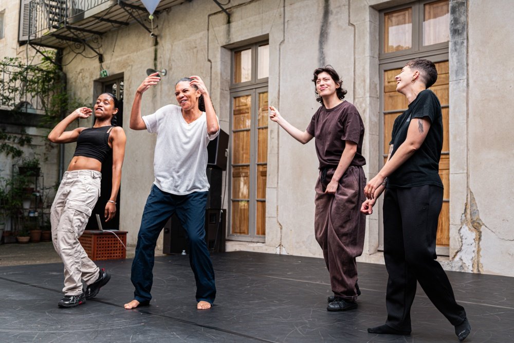 Raw – Sandrine Lescourant @ Théâtre Louis Aragon