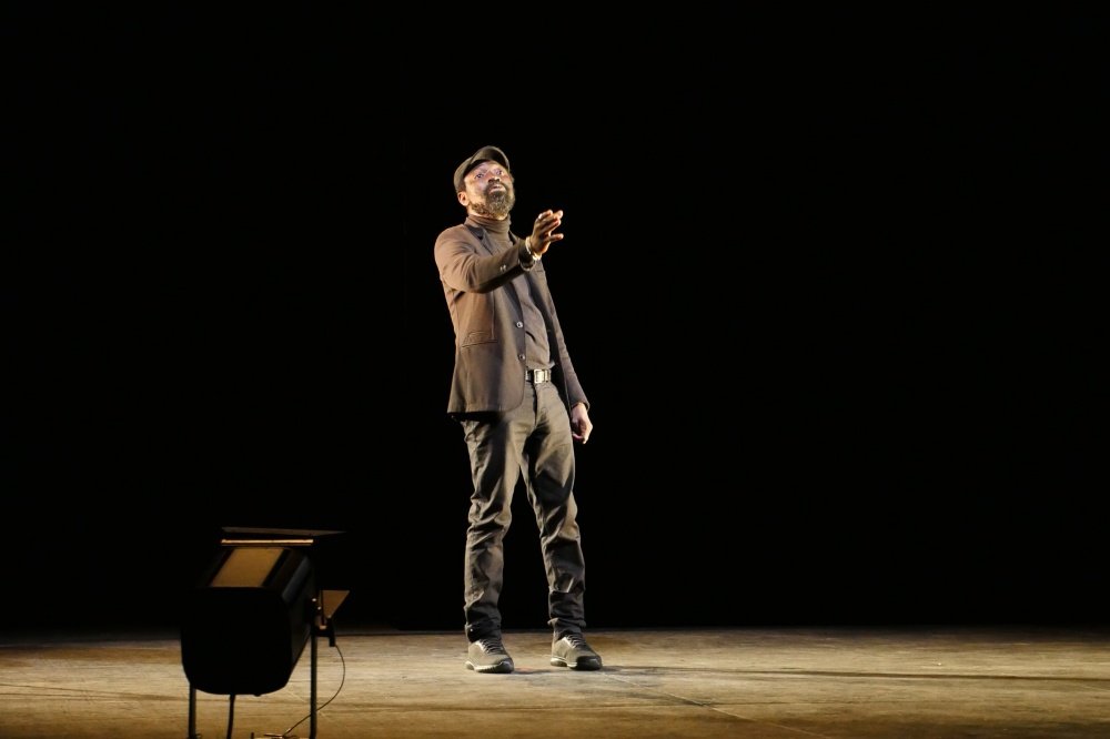 De ce côté de Niangouna Dieudonné © Sean hart 