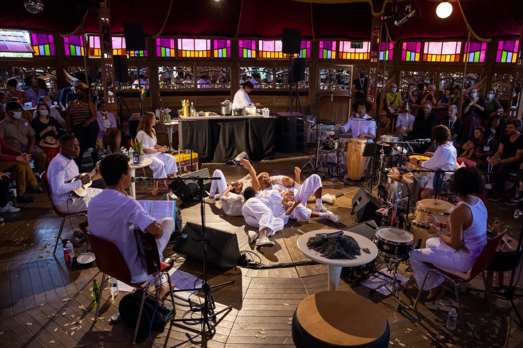 Feijoada de Calixto Neto © Raoul Gilibert 