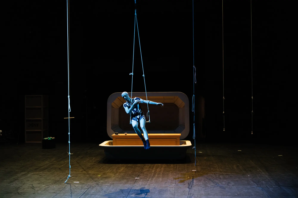 Au nom du ciel de Yuval Rozman (Photo de répétition) © Thibaut Cordenier 