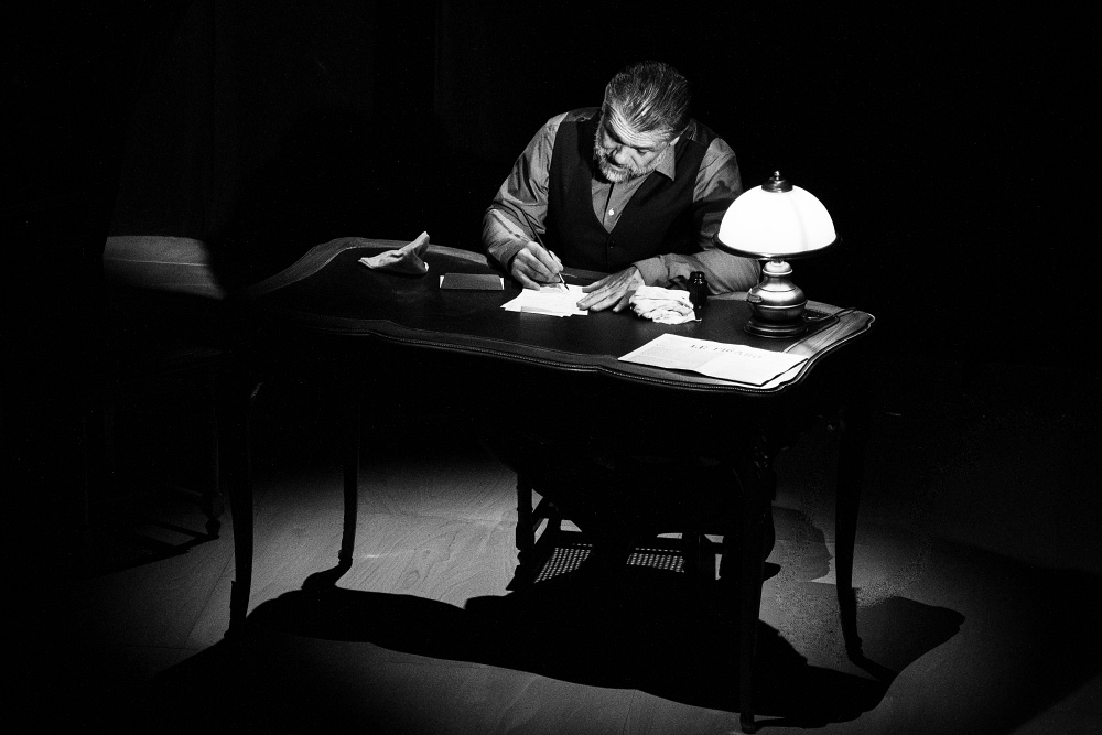 Zola, la rage de l'encre - Cliff Paillé © Matteo Cimenti