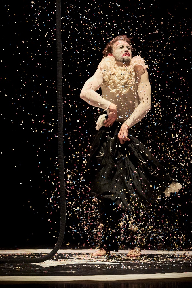 Circusnext - Les choix tremblants - Circus Nevkus - Daniel Kvašňovský © Christophe Raynaud de Lage