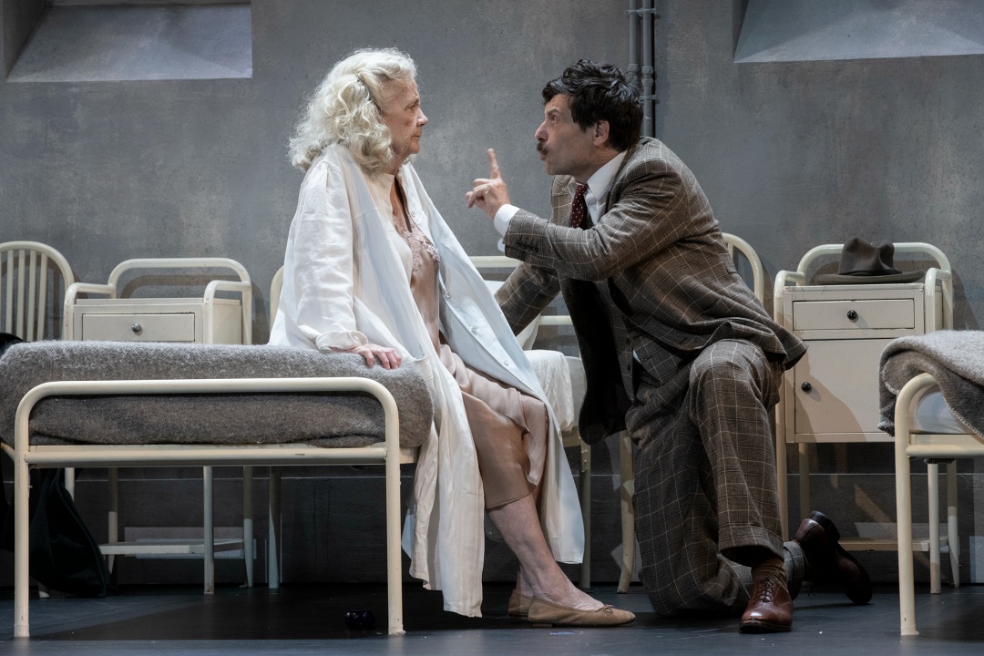Suzanne - Corinne Samama - Jean-Benoît Patricot - Dan Jemmett © Jean-Louis Fernandez